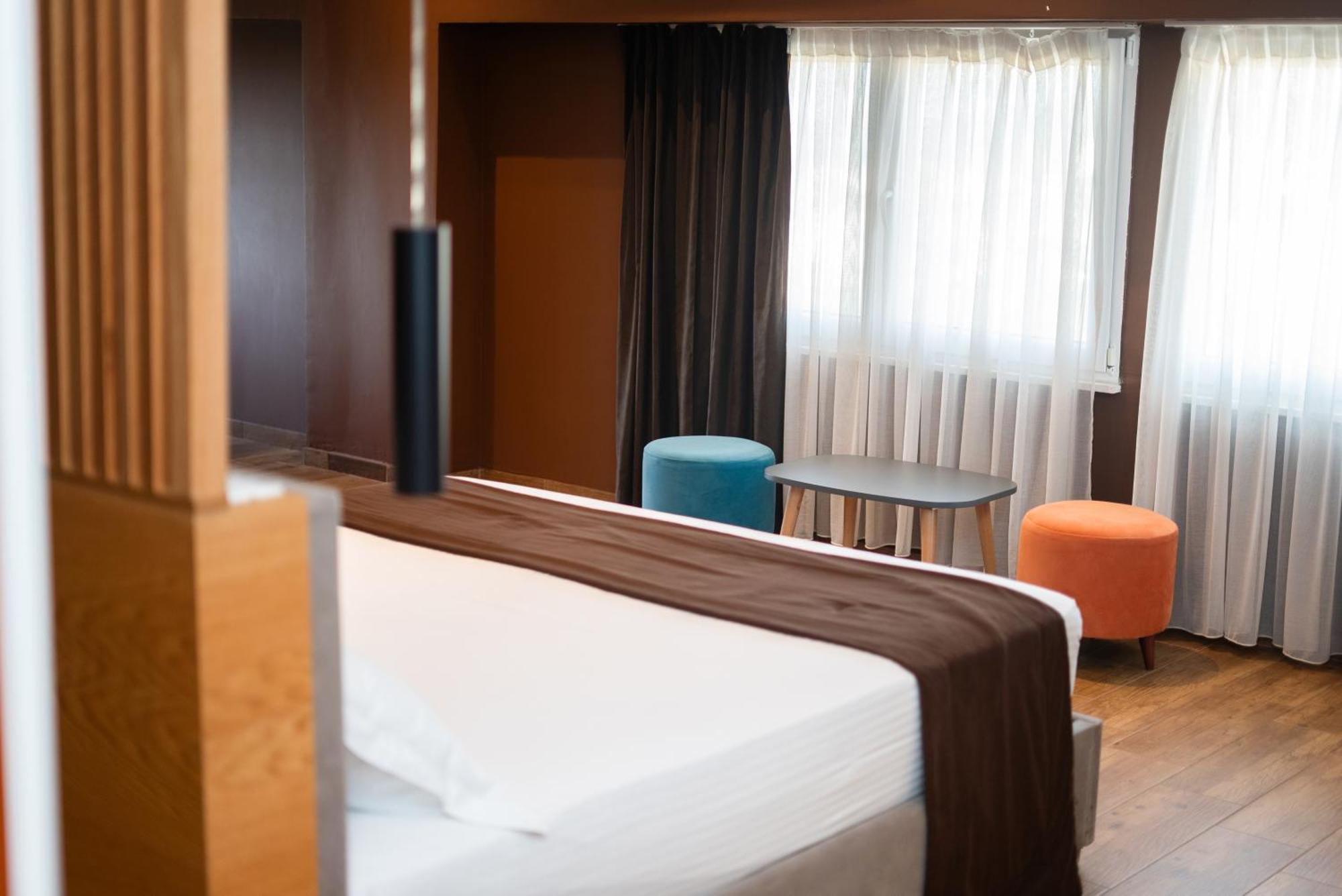 Olivar Hotel Tirana Selita e Vogel Экстерьер фото